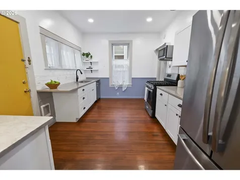 590 17th Street Astoria OR 97103