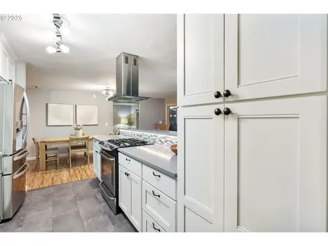 1152 SE 35th Avenue Hillsboro OR 97123
