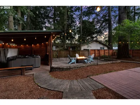 1152 SE 35th Avenue Hillsboro OR 97123