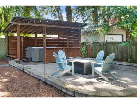 1152 SE 35th Avenue Hillsboro OR 97123