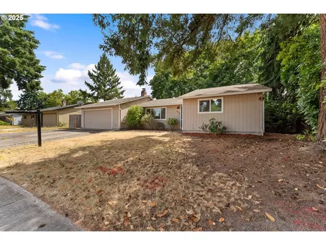 2570 NE Grant Street Hillsboro OR 97124