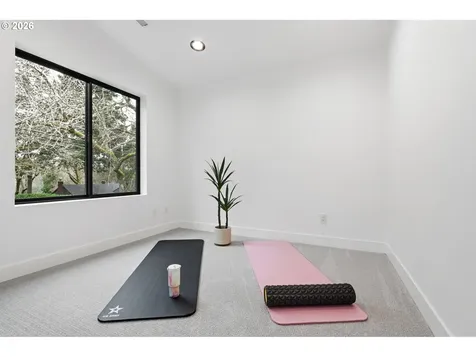 10000 SW 25th Avenue Portland OR 97219