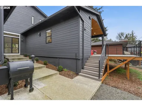 10000 SW 25th Avenue Portland OR 97219