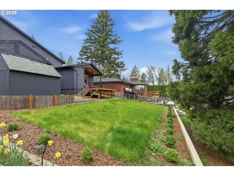 10000 SW 25th Avenue Portland OR 97219