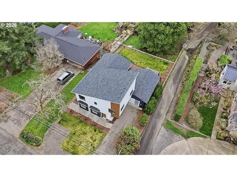 10000 SW 25th Avenue Portland OR 97219