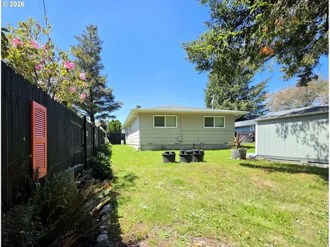 346 Del Norte Lane Brookings OR 97415