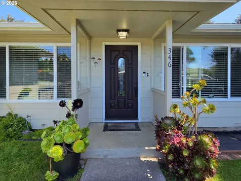 346 Del Norte Lane Brookings OR 97415