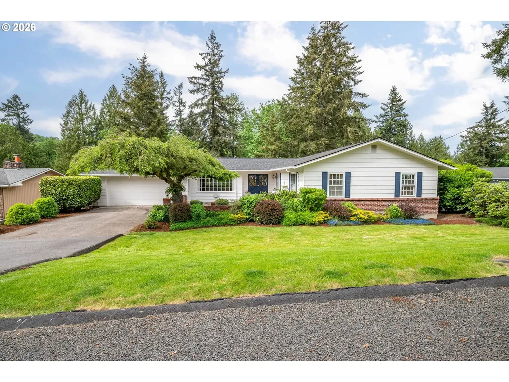 303 E Cedar Lane Longview WA 98632