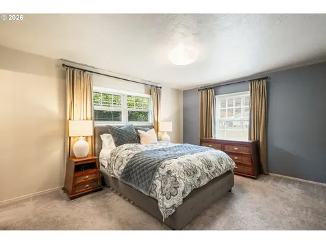 303 E Cedar Lane Longview WA 98632