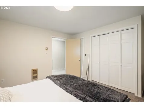 303 E Cedar Lane Longview WA 98632
