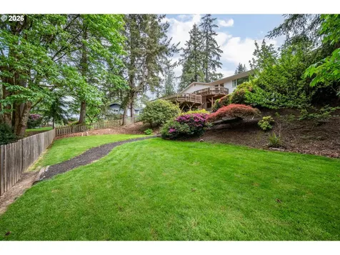 303 E Cedar Lane Longview WA 98632