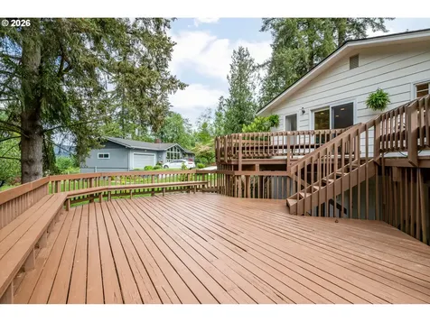 303 E Cedar Lane Longview WA 98632