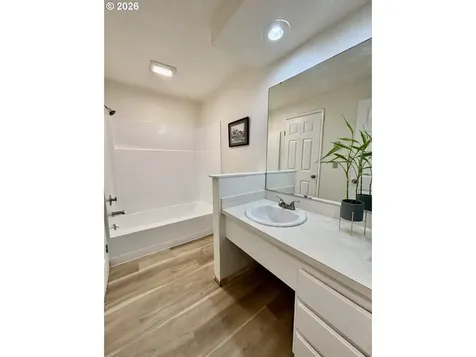 213 Trailside Loop Eugene OR 97405