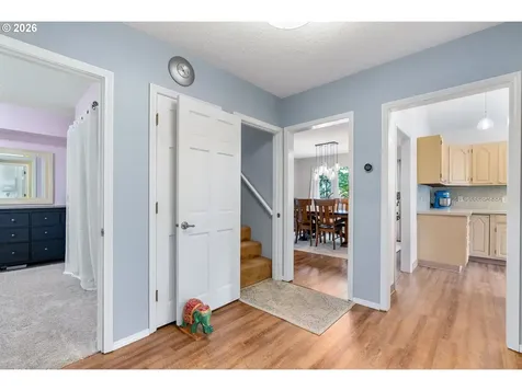 506 17th Street Hood River OR 97031