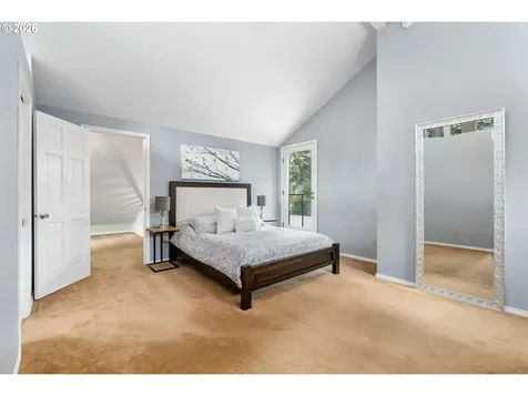 506 17th Street Hood River OR 97031