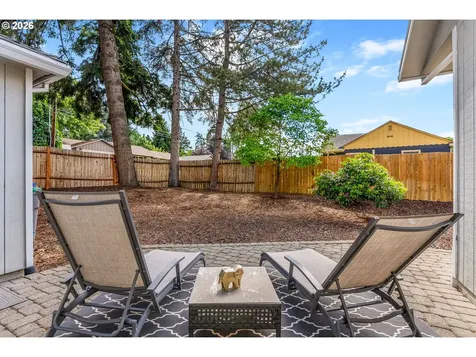 506 17th Street Hood River OR 97031