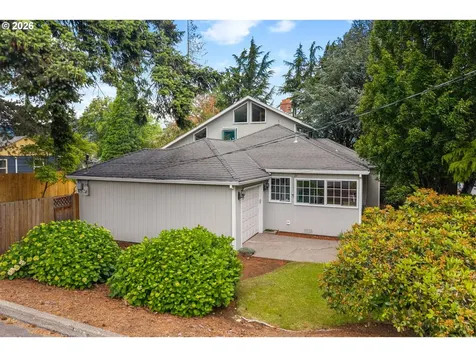 506 17th Street Hood River OR 97031