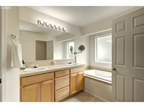 1985 27th Avenue Forest Grove OR 97116