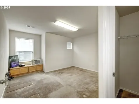 1985 27th Avenue Forest Grove OR 97116
