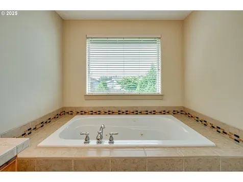 1551 S 14th Circle Ridgefield WA 98642