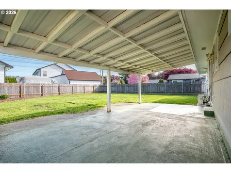 8 Terry Court Longview WA 98632