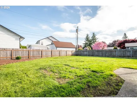 8 Terry Court Longview WA 98632