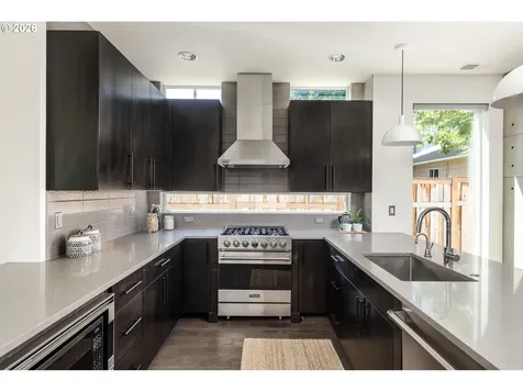 3517 N Albina Avenue Portland OR 97227