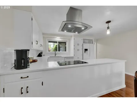 1420 Maclay Drive Eugene OR 97404