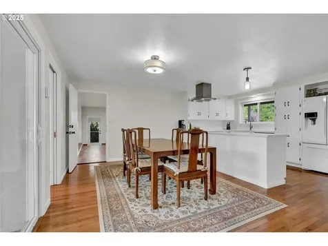 1420 Maclay Drive Eugene OR 97404
