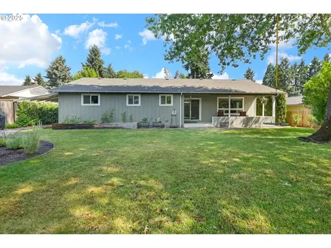 1420 Maclay Drive Eugene OR 97404