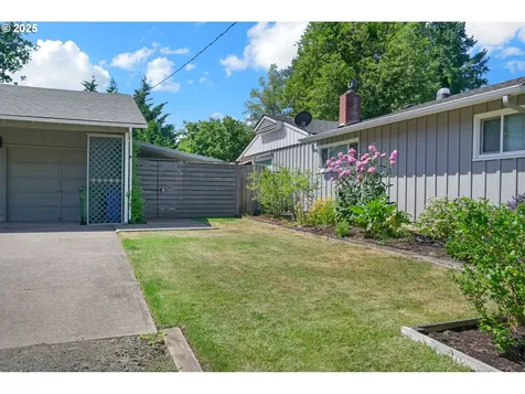 1420 Maclay Drive Eugene OR 97404