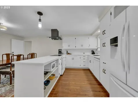 1420 Maclay Drive Eugene OR 97404