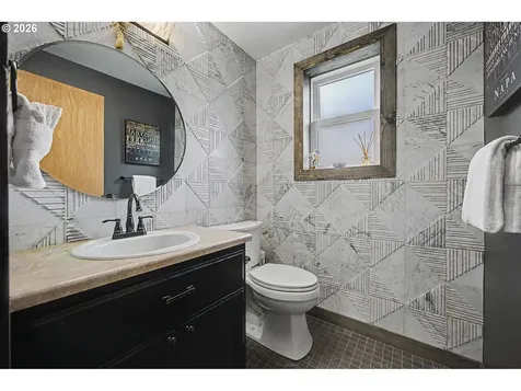 620 SE 11th Circle Troutdale OR 97060