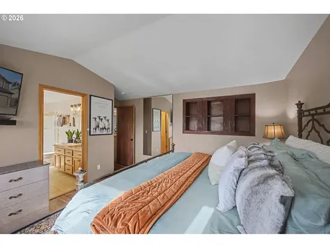 620 SE 11th Circle Troutdale OR 97060