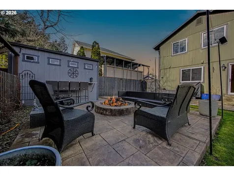 620 SE 11th Circle Troutdale OR 97060