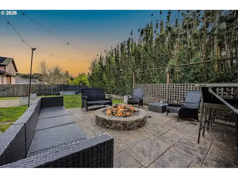 620 SE 11th Circle Troutdale OR 97060