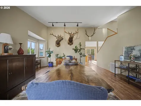 620 SE 11th Circle Troutdale OR 97060