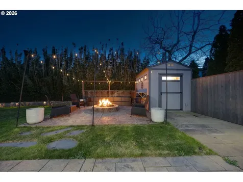 620 SE 11th Circle Troutdale OR 97060