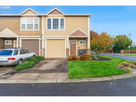 812 NW 3rd Avenue Canby OR 97013