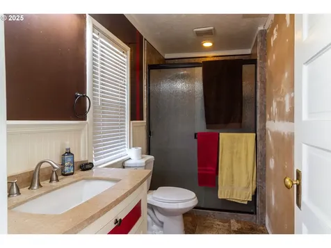 160 NW Logan Drive Hermiston OR 97838