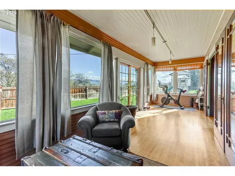 916 Kelly Avenue The Dalles OR 97058