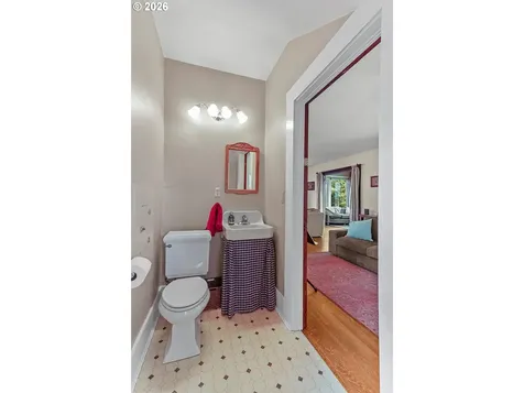916 Kelly Avenue The Dalles OR 97058