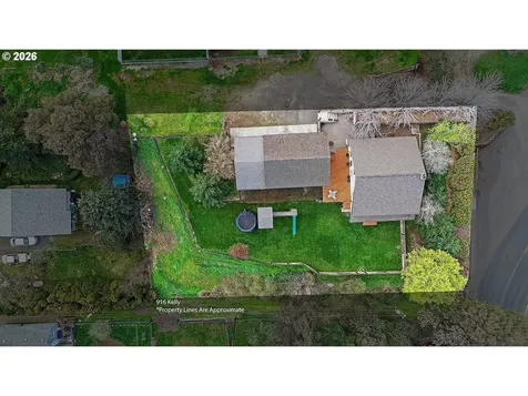 916 Kelly Avenue The Dalles OR 97058