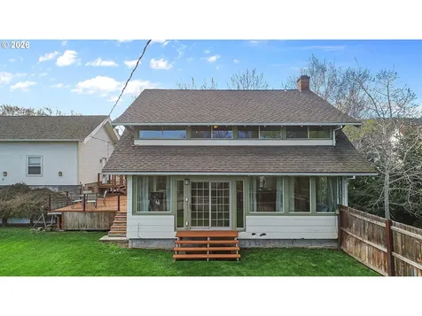 916 Kelly Avenue The Dalles OR 97058