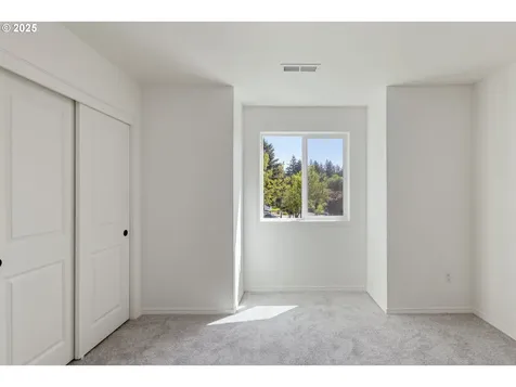 6629 SE 136th Avenue Portland OR 97236