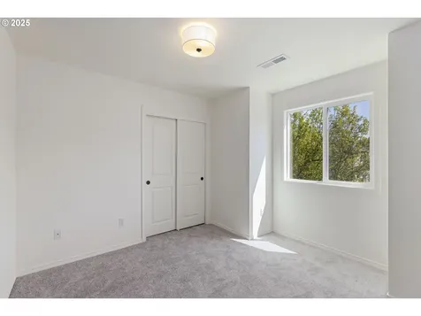 6629 SE 136th Avenue Portland OR 97236