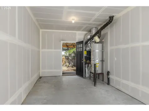 6629 SE 136th Avenue Portland OR 97236