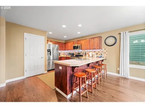 15028 NW 1st Avenue Vancouver WA 98685