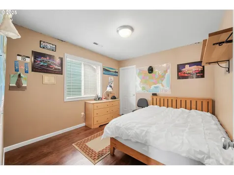 15028 NW 1st Avenue Vancouver WA 98685