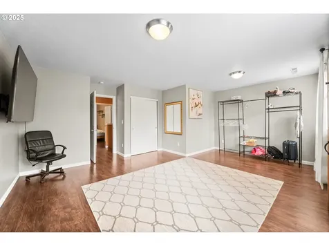 15028 NW 1st Avenue Vancouver WA 98685